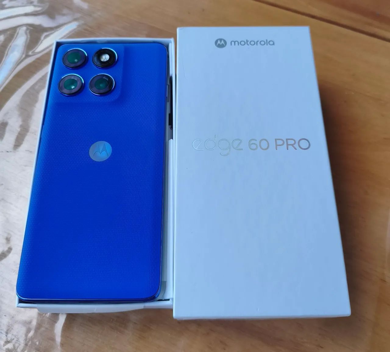 Moto Edge 60 Pro - Foto 3