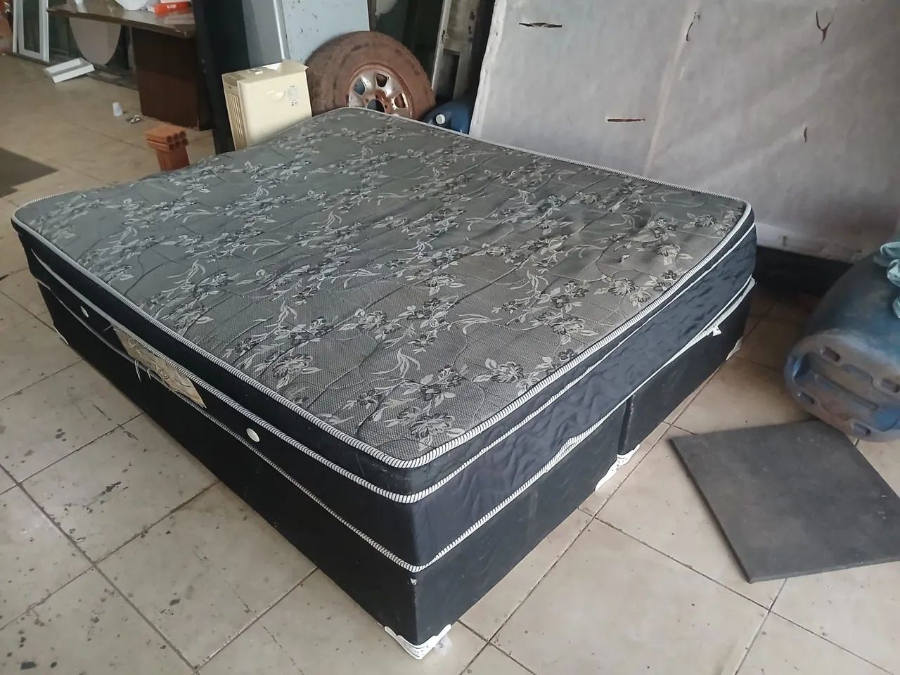 Cama queenn molas ensacadas 