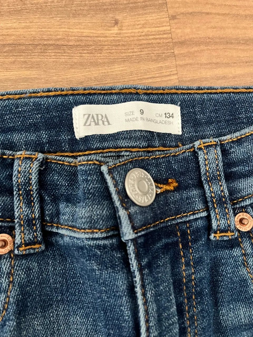Calça Zara infantil TAM 9/10 - Foto 2