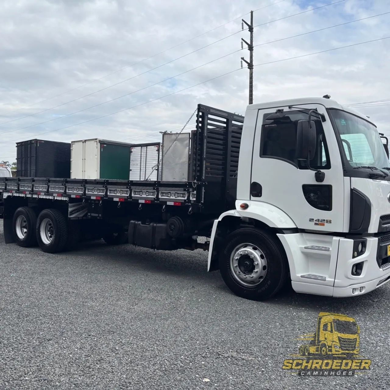 Ford Cargo 2428 - Foto 3