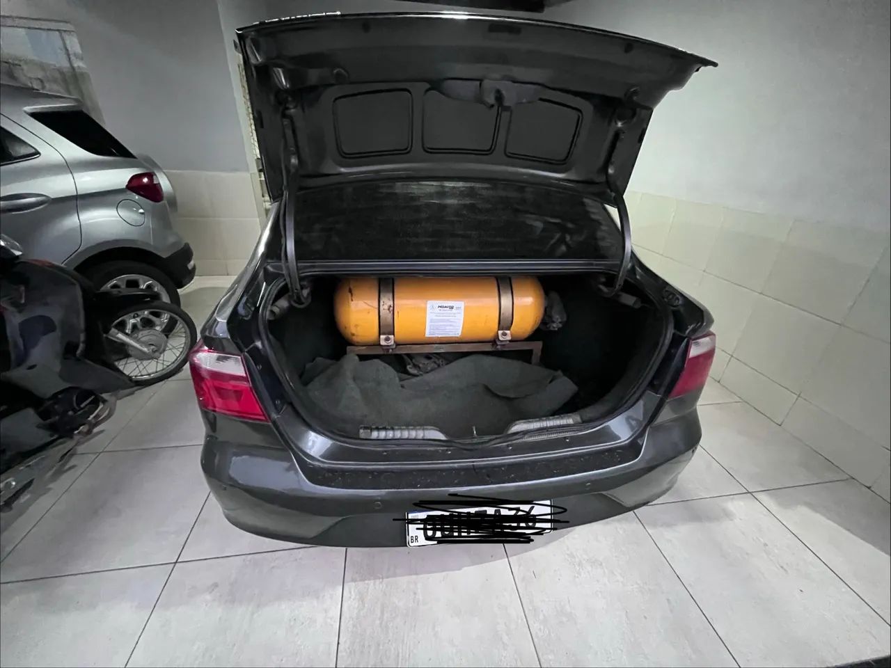 Volkswagen Voyage 2014