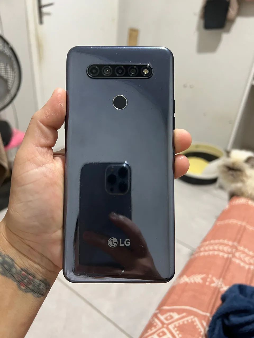 Celular barato LGK51s