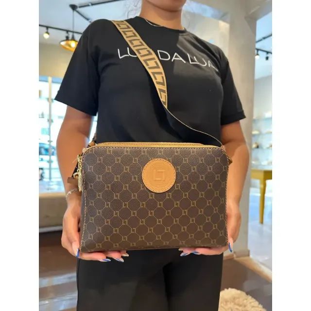 Bolsa Bella Luz Da Lua Couro Tiracolo Média Monograma Mocca
