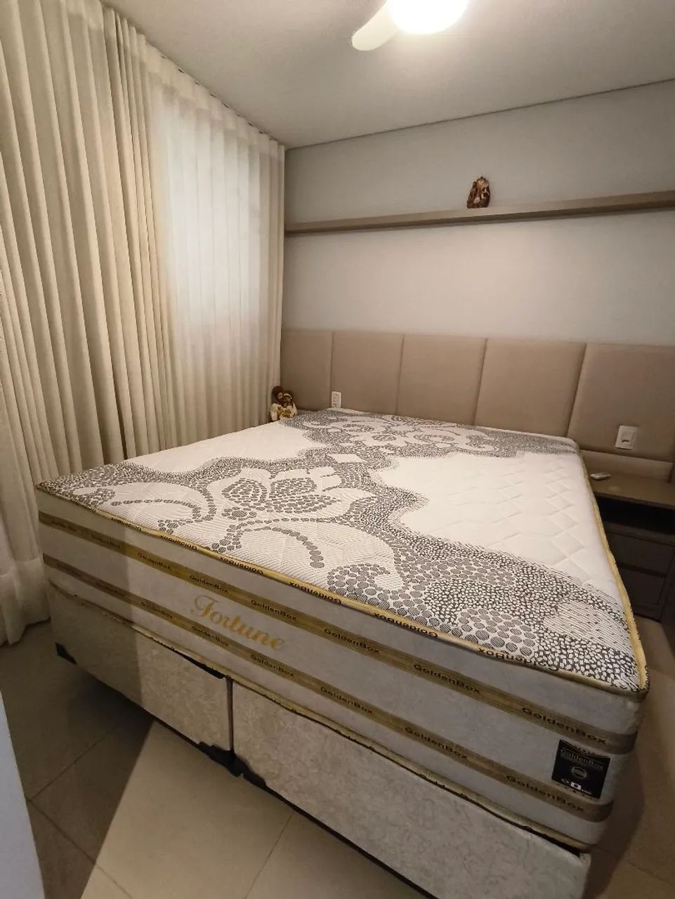 Cama box casal Queen size completa