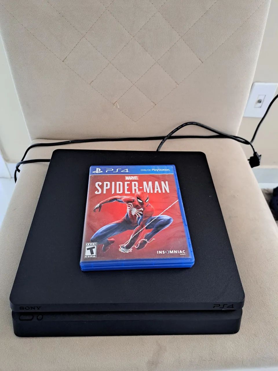 PlayStation 4  em ótimo estado  - Foto 3