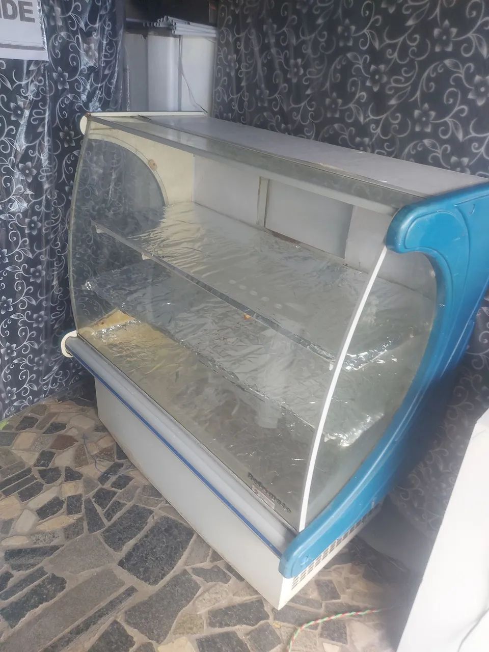 Vende se frezer espositor para comércio  - Foto 2