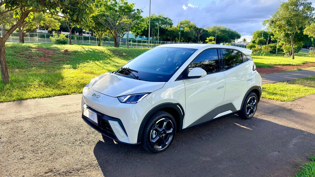 BYD Dolphin Mini (Elétrico) 2025