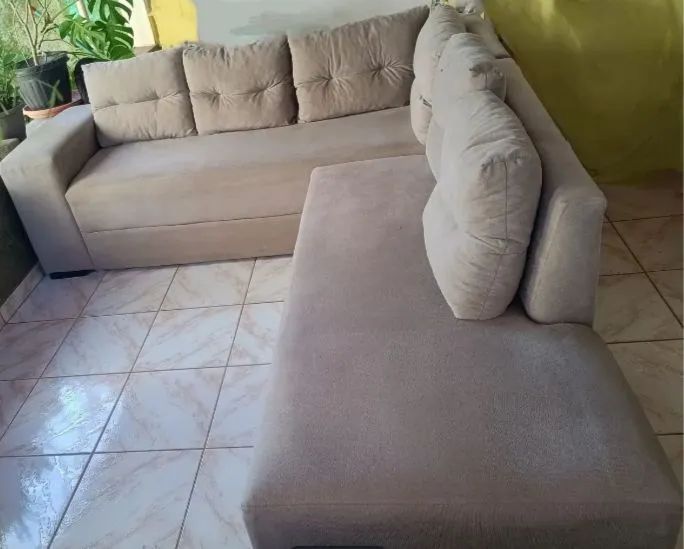 Sofá de canto confortável e espaçoso - Foto 2