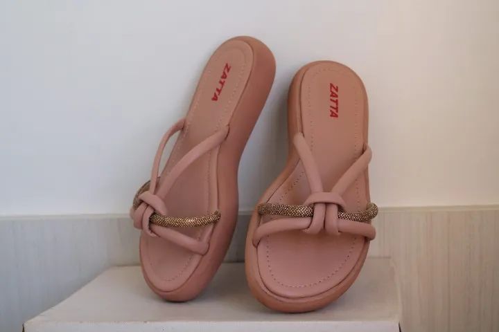 Sandália / chinelo em couro - Zatta - Foto 2