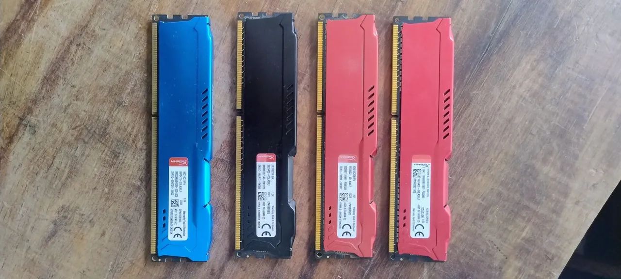 Memoria ram ddr3 hyperx usadas 4x4gb  - Foto 2