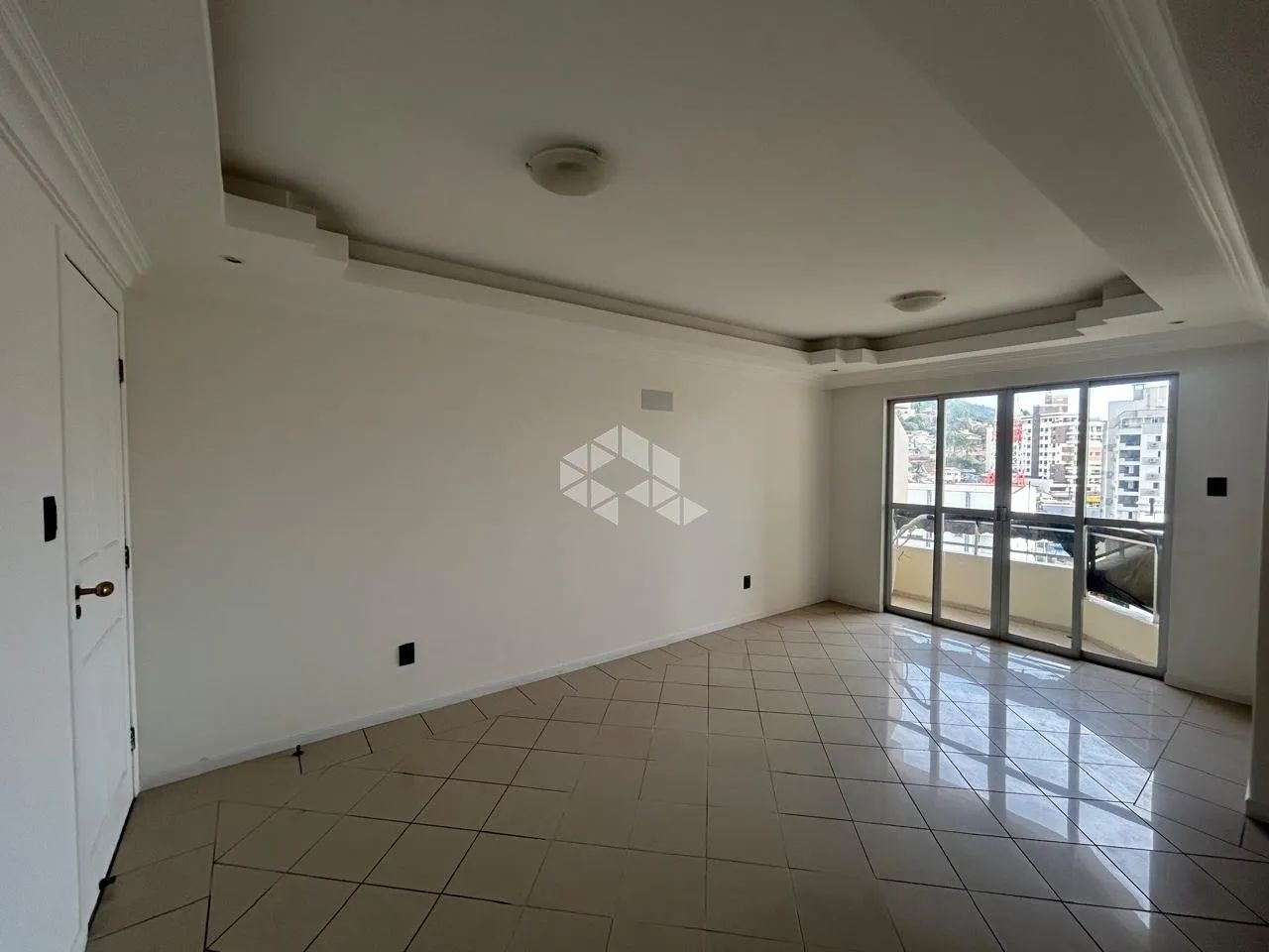 COBERTURA COM 6 QUARTOS SENDO 2 SUÍTES 1 VAGA DE GARAGEM NA TRINDADE FLORIANÓPOLIS - Foto 5