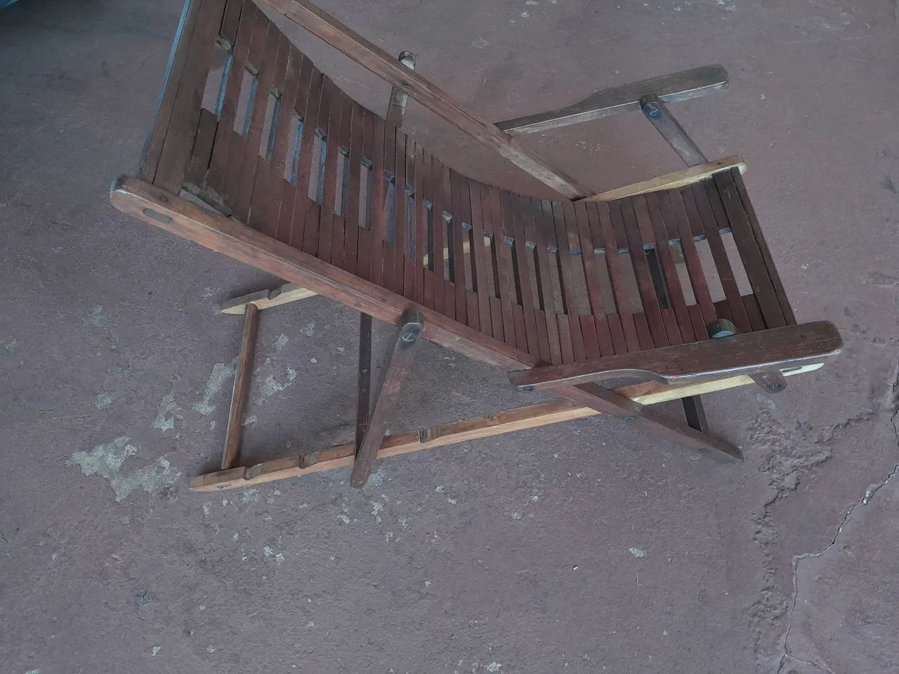 Cadeirinha para criança de madeira  - Foto 3