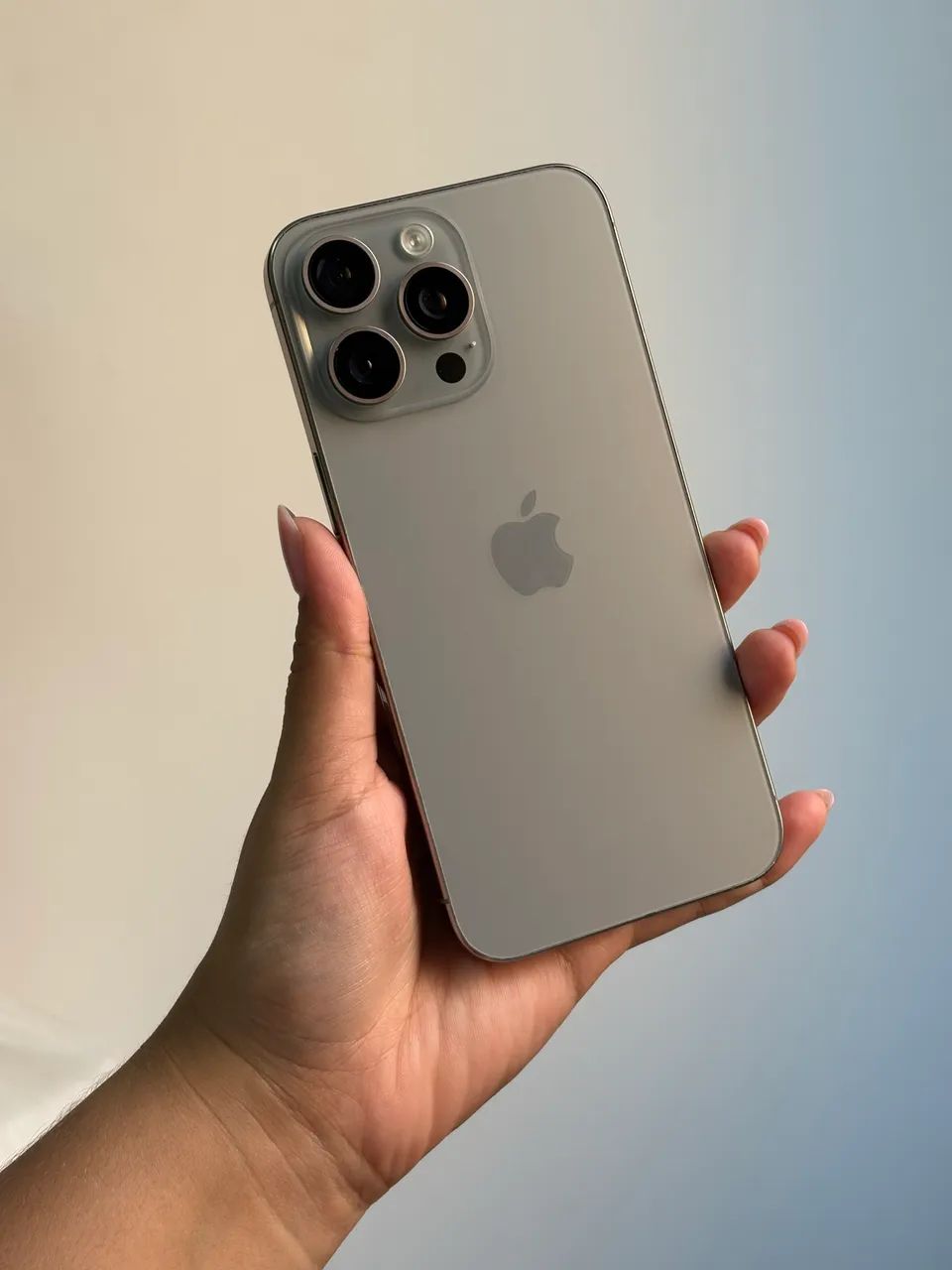 iPhone 15 pro max - Foto 2