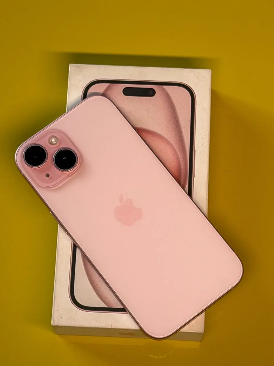 IPHONE 15 