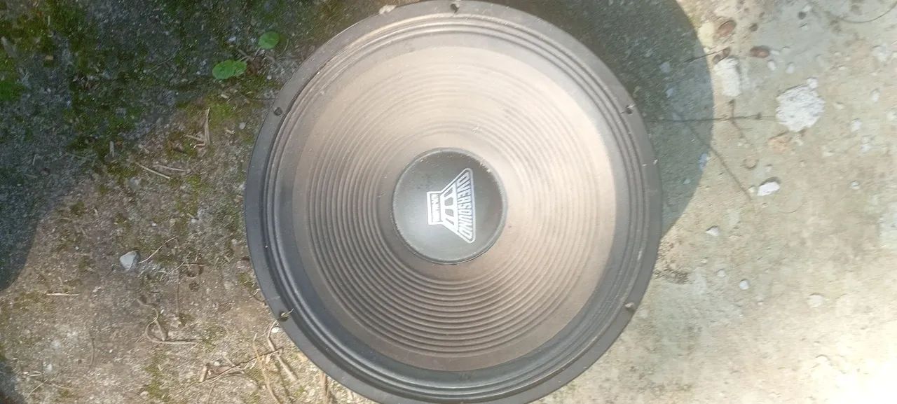 Oversound 15" 550w