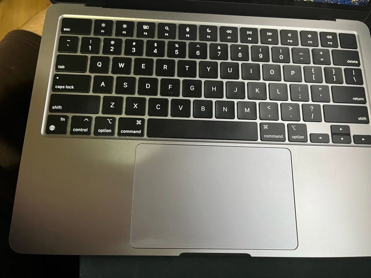 MacBook Air 13,6" M2 (2022) Space Gray 256GB - Foto 5