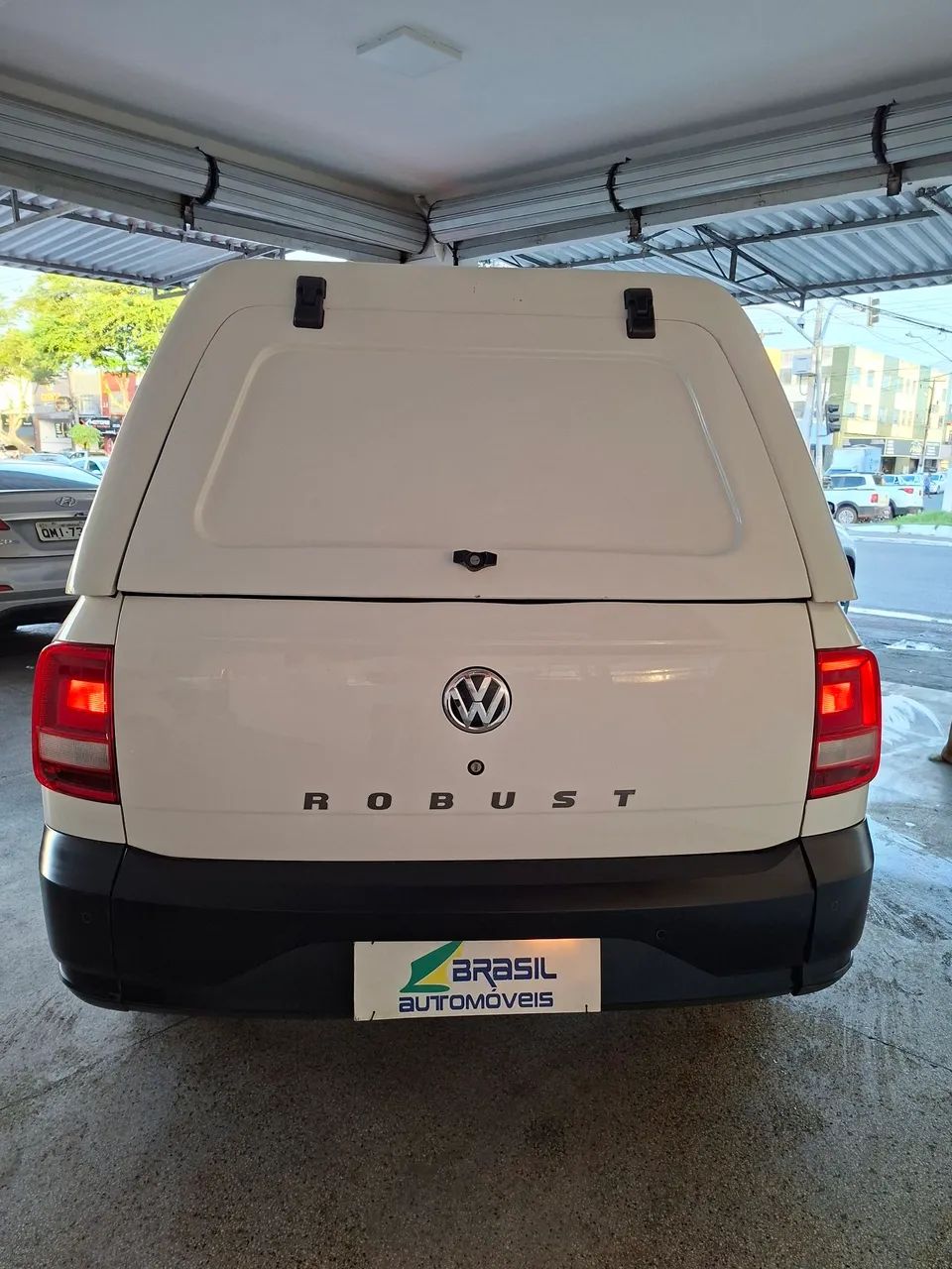 Volkswagen Saveiro Robust 1.6 Total Flex 8V 2023 - Foto 5