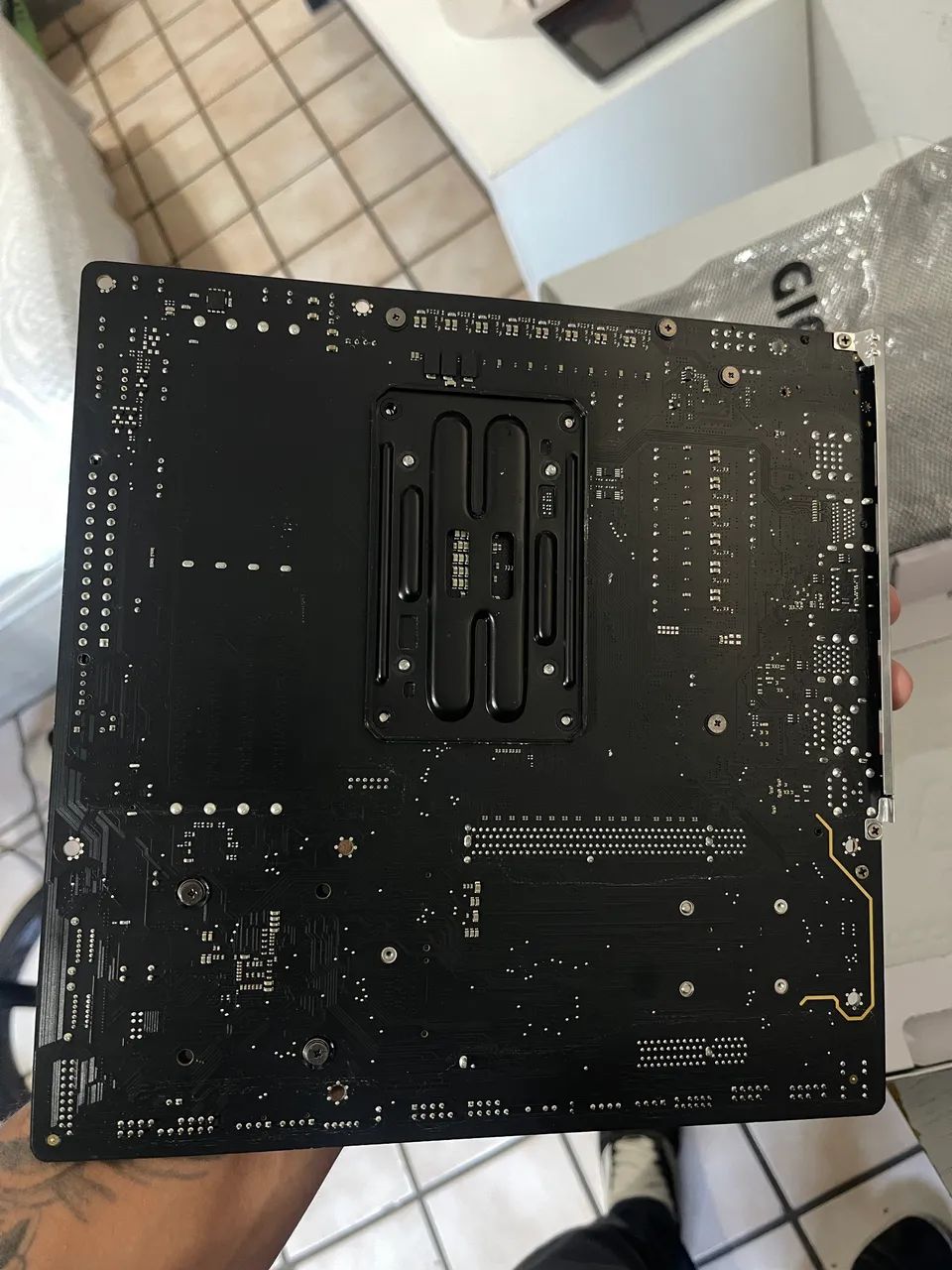 Placa mãe Aorus Elite B650M AMD M5 e DDR5 - Foto 4
