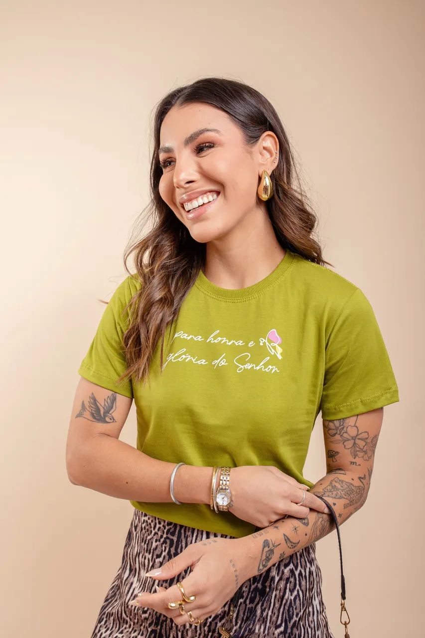 T-shirt Verde: Para honra e glória do Senhor I Presente - Foto 3