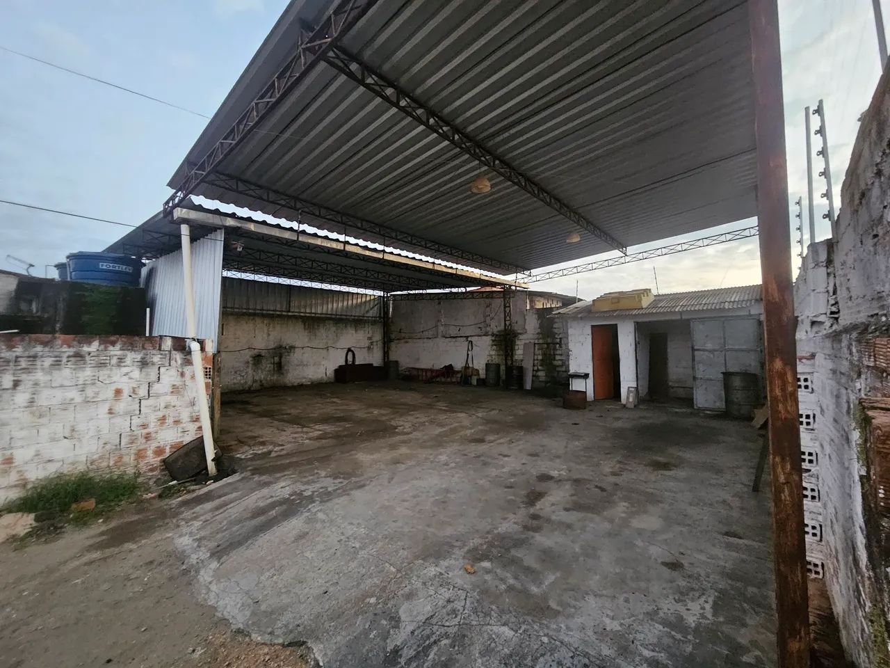 Alugo terreno com área coberta  - Foto 4