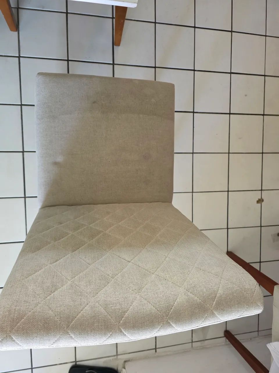 Mesa de jantar 6 lugares com 6 cadeiras  - Foto 4