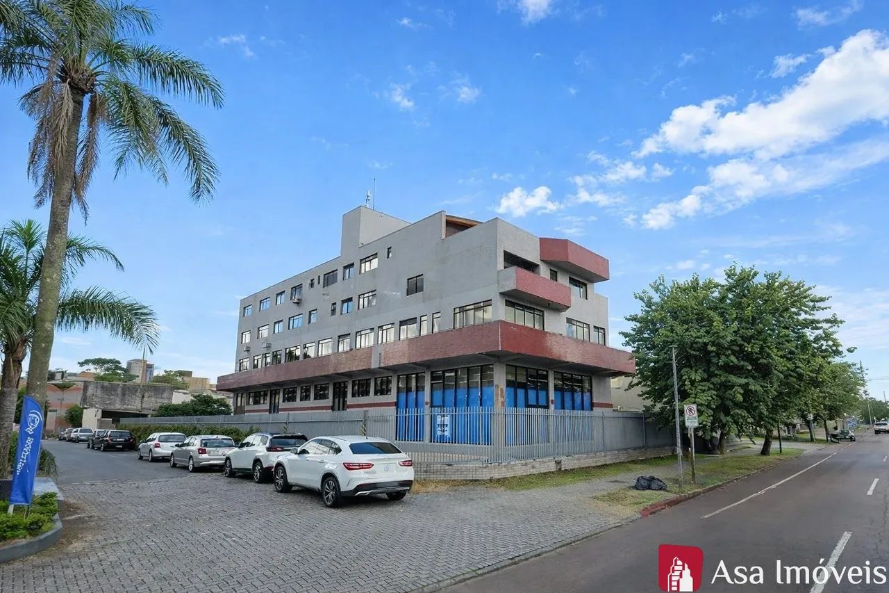 Prédio Comercial para Locação  2500 m²