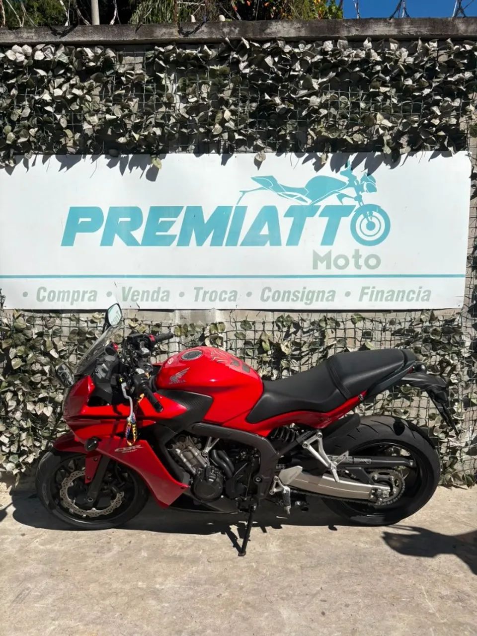 Honda CBR 650F - Foto 4