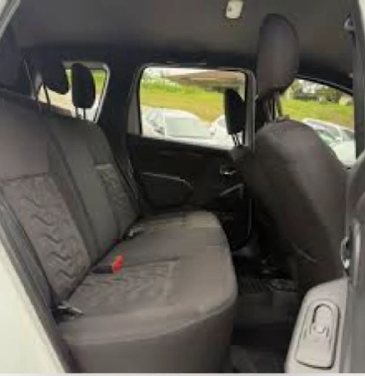 Renault Duster Dynamique 2.0 Hi-flex 16V Aut. 2016 - Foto 4