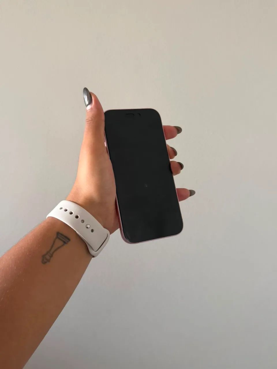 IPHONE 15 128g Rosa  - Foto 4
