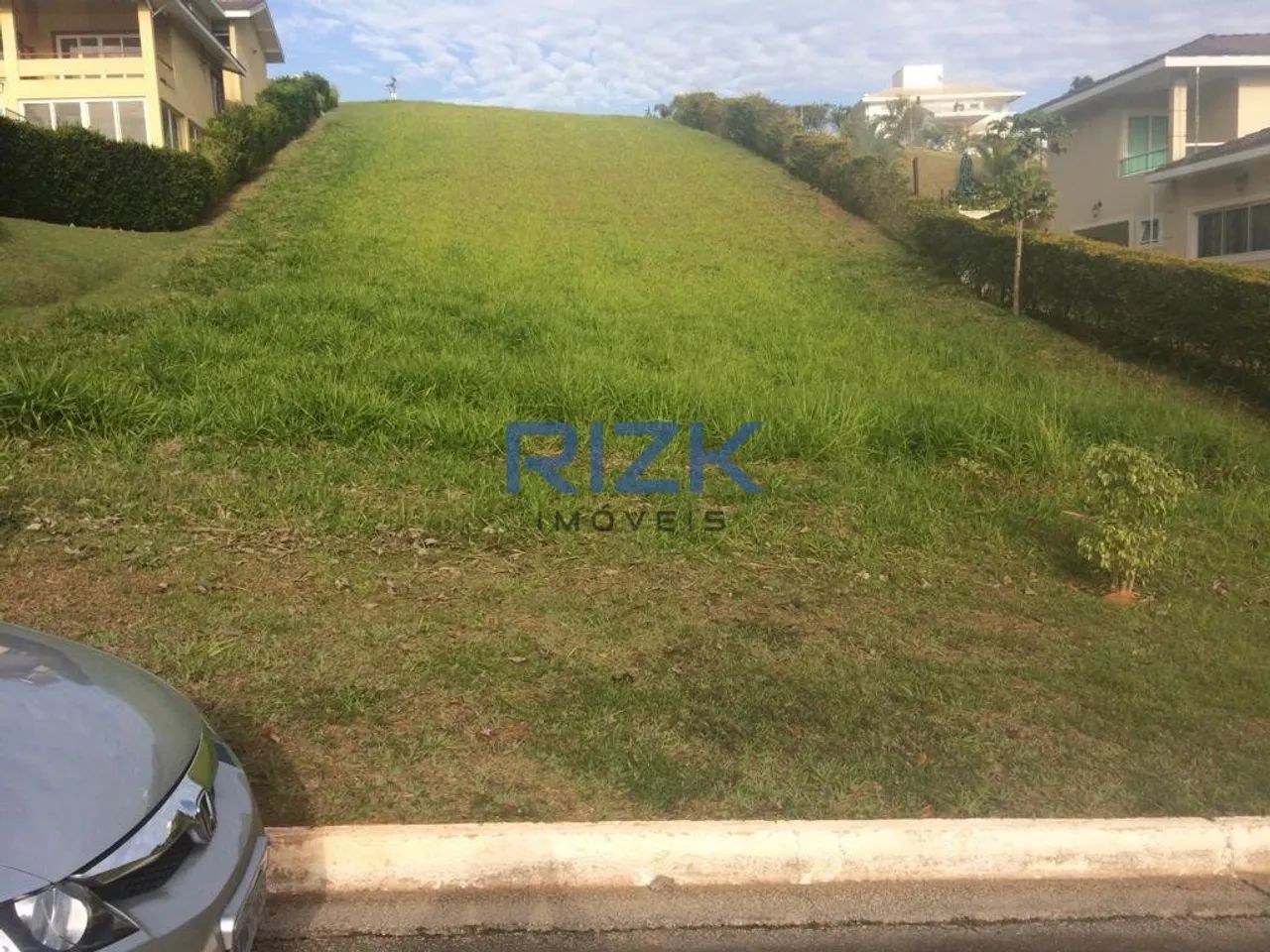 Terreno a venda em Paraibuna.