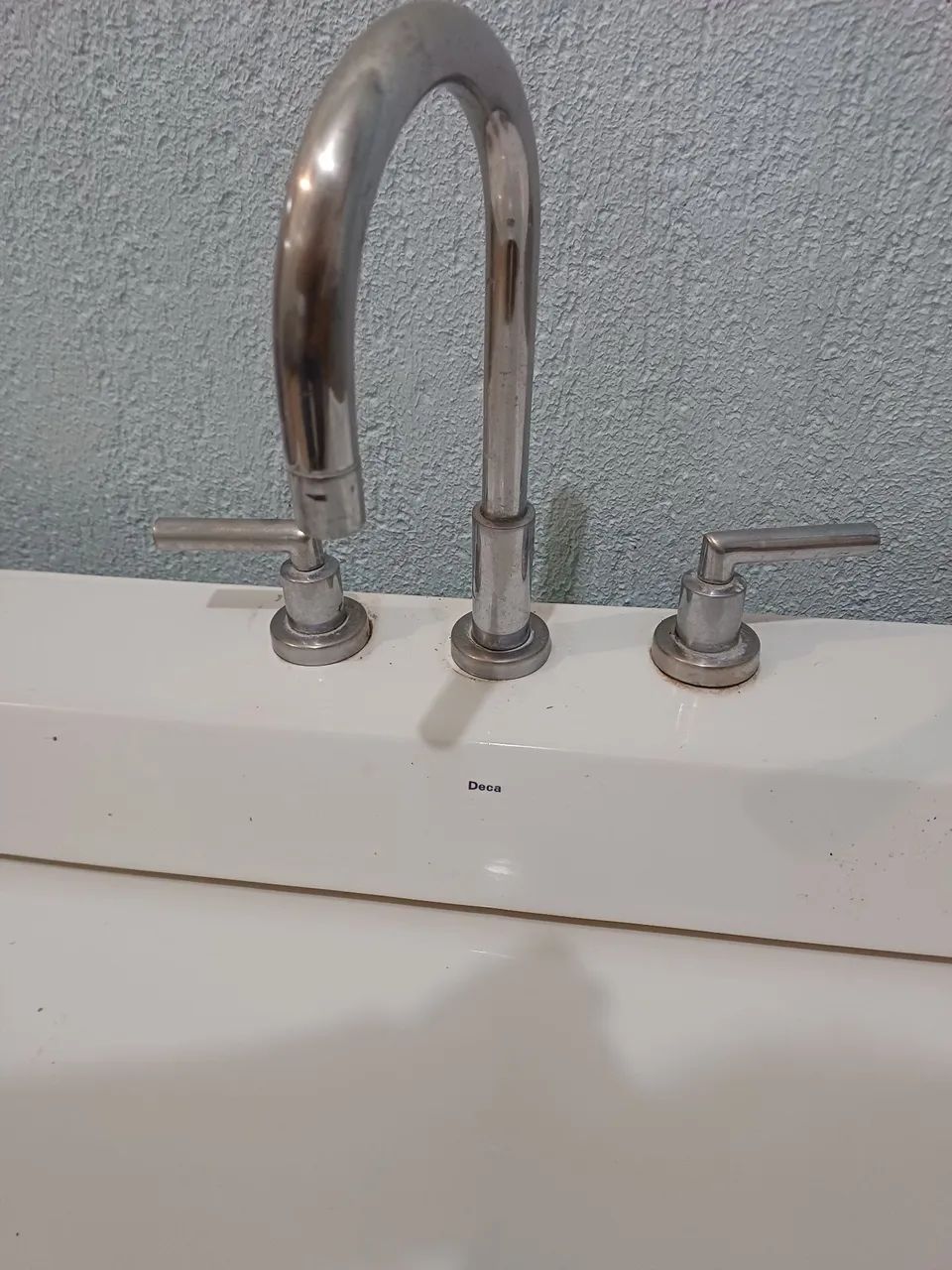 Cuba/lavabo/pia Deca grande acompanha torneira e base de mármore  - Foto 3
