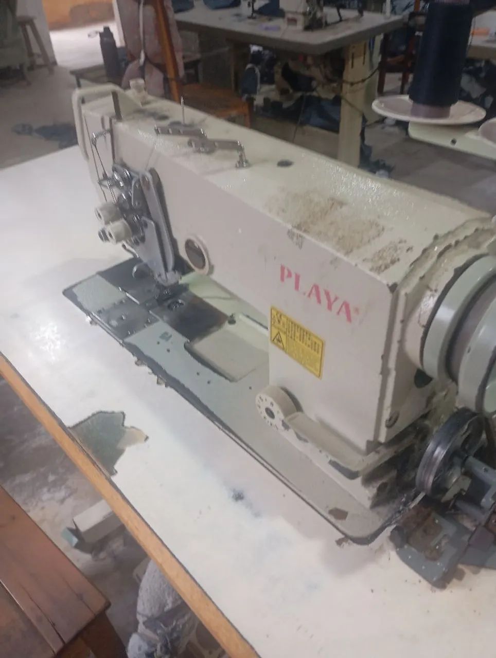 Vende-se máquina de costura industrial pra jeans cosevadas contato *91 - Foto 3