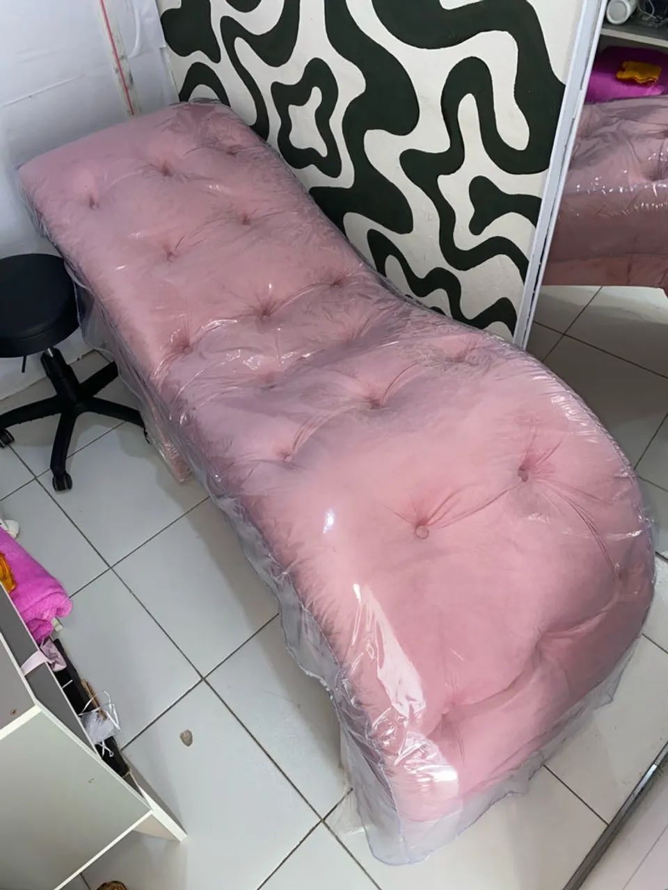 Maca estética rosa - cílios e sobrancelha 