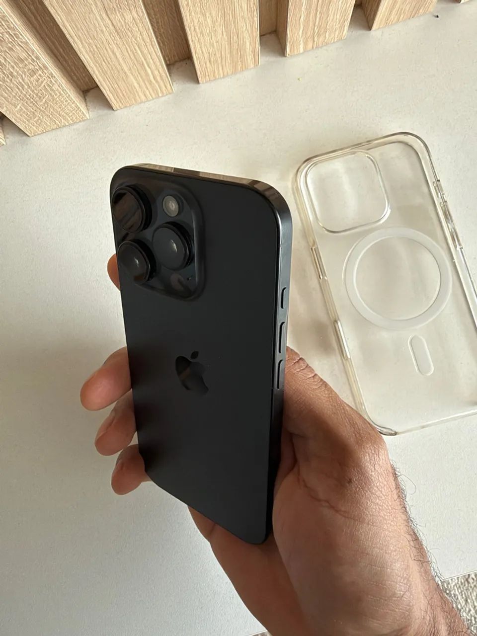 iPhone 16 Pro - Foto 4