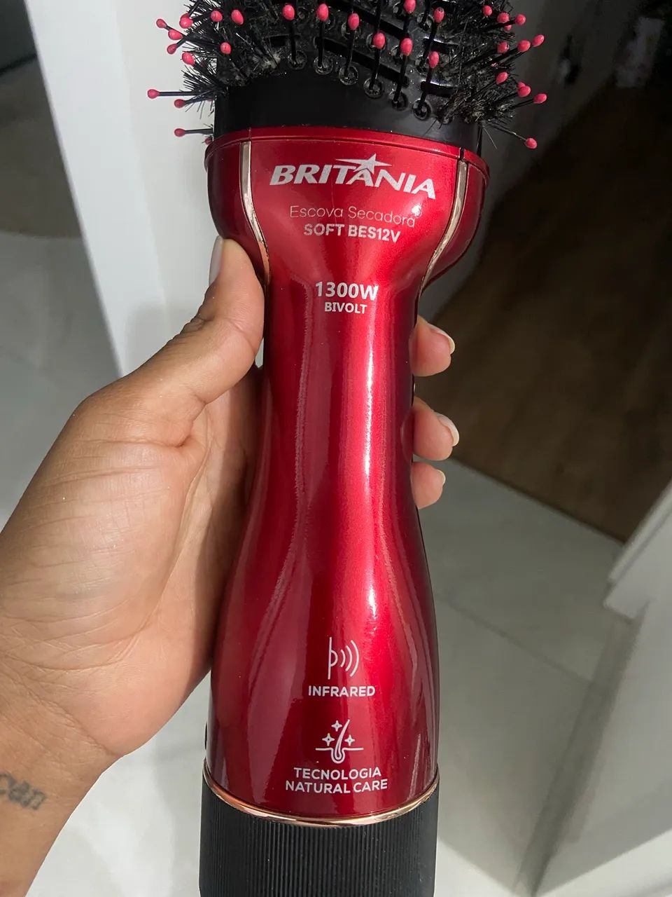 Escova elétrica Britânia bi volt  - Foto 2