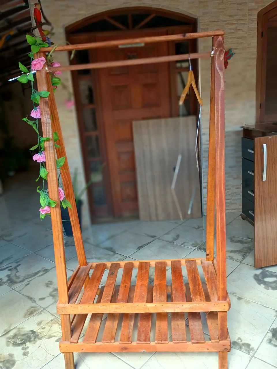 Arara de paletes linda - Foto 2