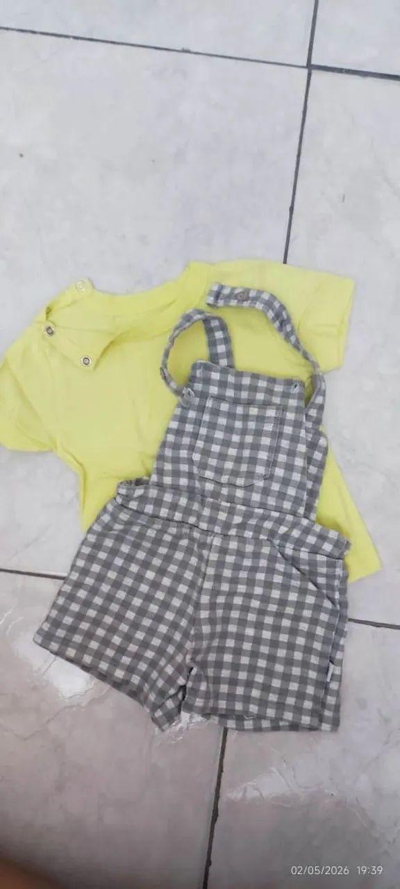 Macacão e camiseta bebê 