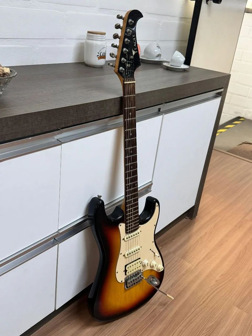 Guitarra Eétrica Eagle Stratocaster - Foto 3