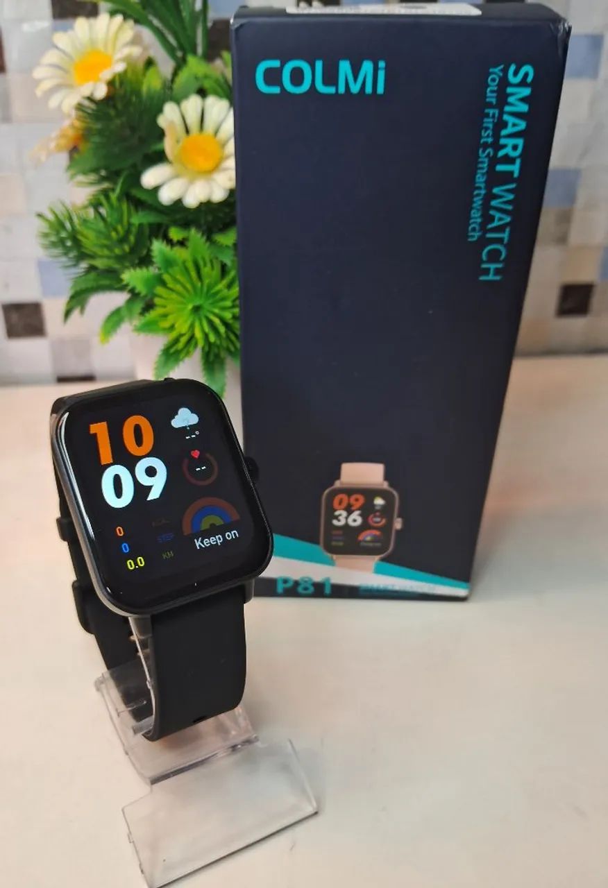 Smartwatch Colmi P81. Tela HD
