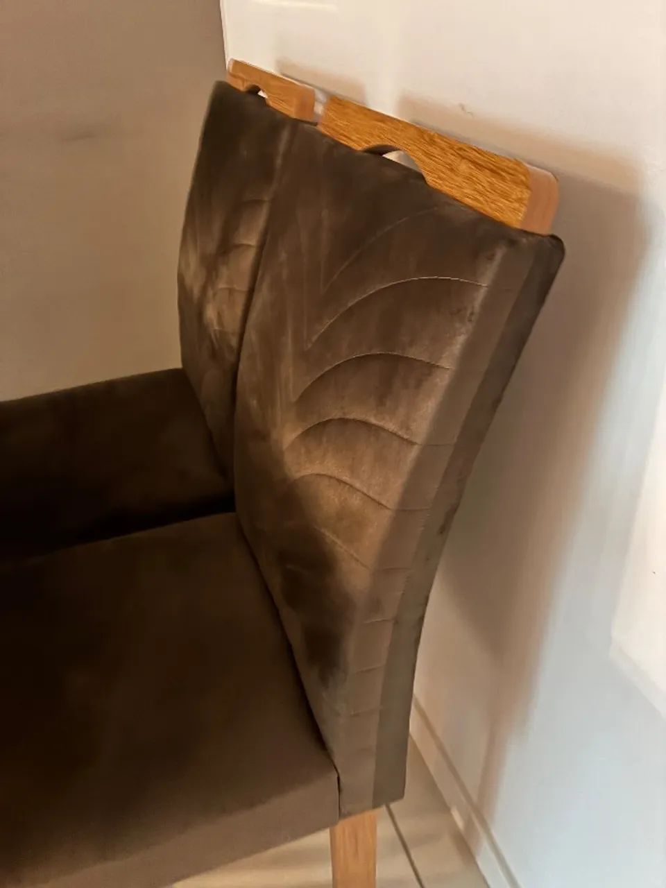Conjunto de 4 cadeiras de jantar (sem mesa), novas - Foto 2