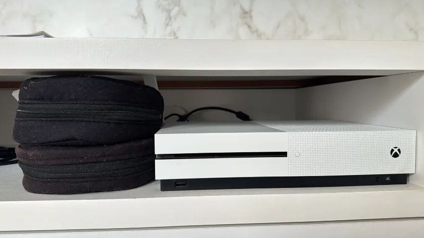 Xbox One S 1TB