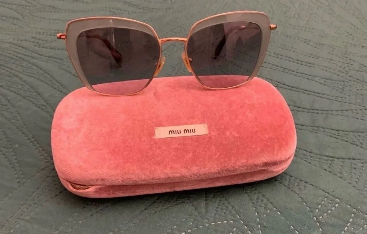 Óculos sol MIU MIU 