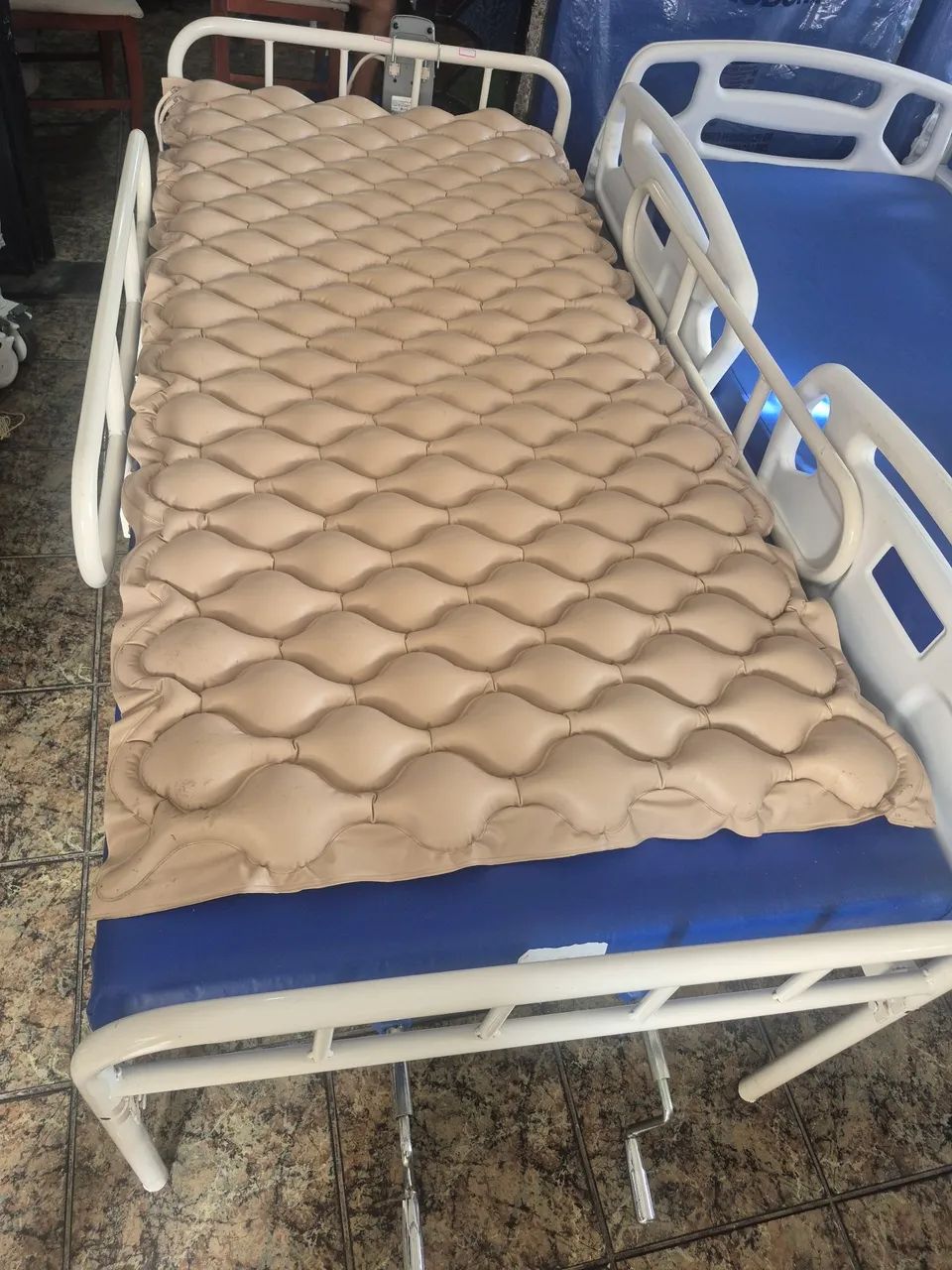Cama hospitalar - Foto 2