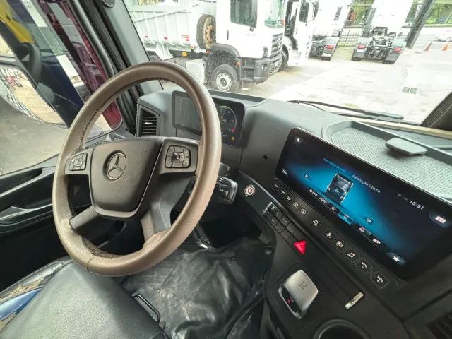 Mercedes-Benz Actros 2548 6X2 2022 300 MIL KM  - Foto 5