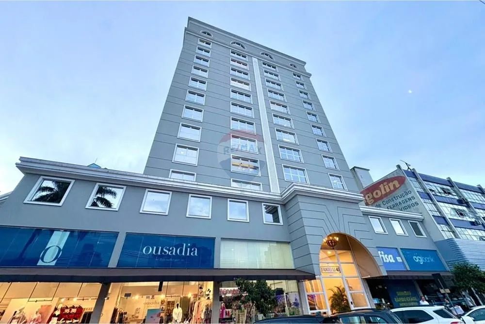 SALA COMERCIAL AÉREA NO ÚLTIMO ANDAR DO EDIFÍCIO TORRE DI FRATELLI EM ERECHIM - Foto 3