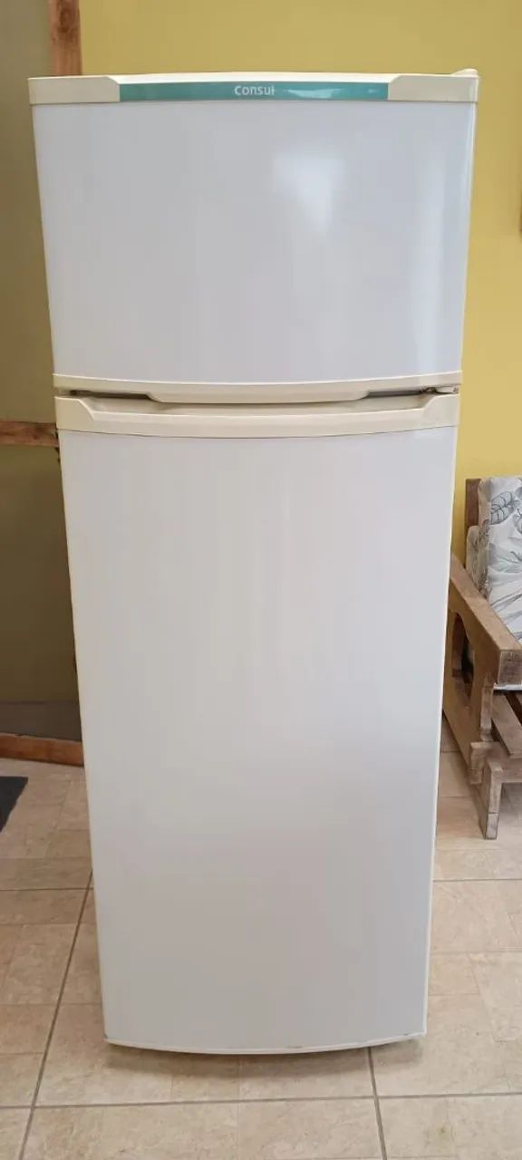 Geladeira Cônsul duplex