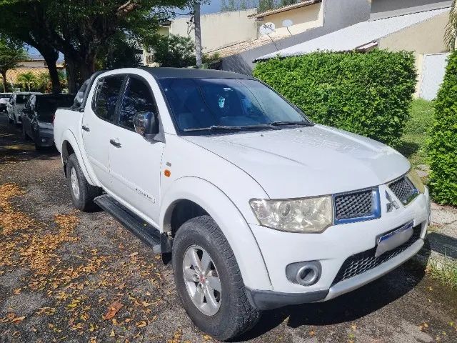 Mitsubishi L200 2013