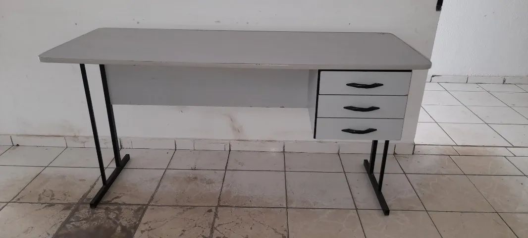 Escrivaninha 