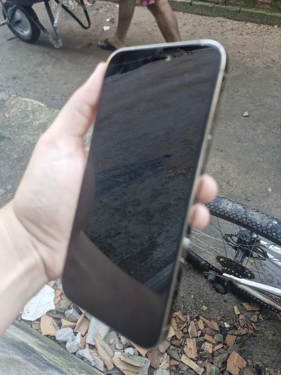 iPhone 14 Pro Max - Foto 3