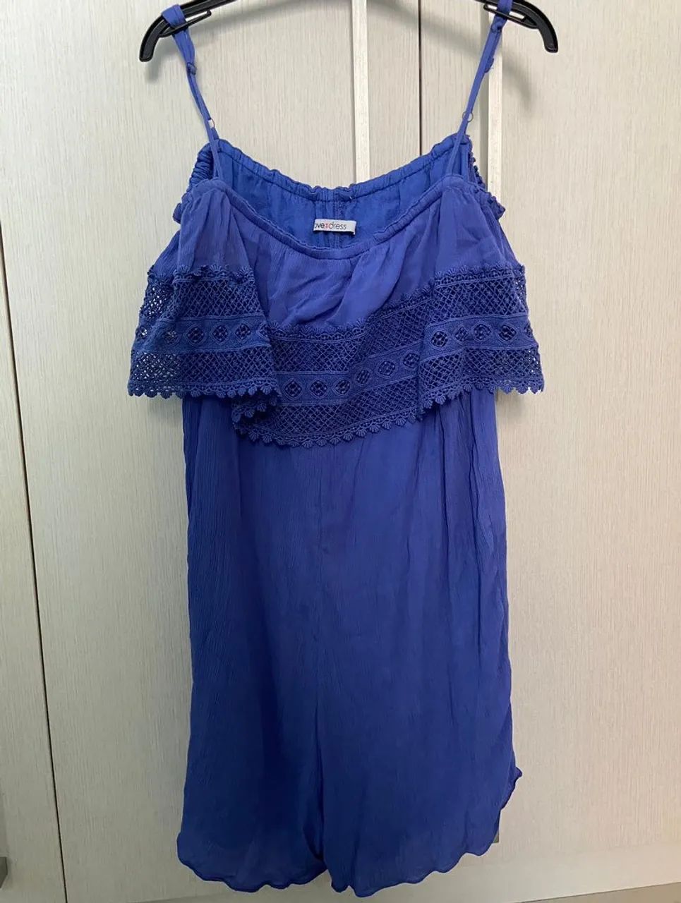 Lote de roupas femininas 
